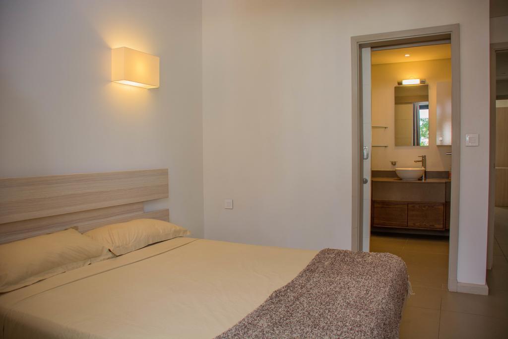 Apartment Azuri Roches Noires エクステリア 写真