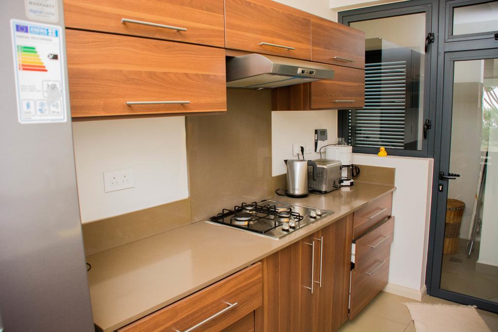 Apartment Azuri Roches Noires エクステリア 写真